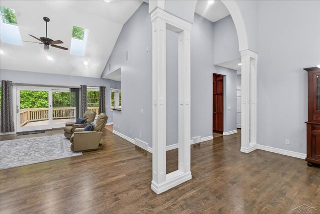 809 Rosewood Boulevard, Homer Twp, MI 48640