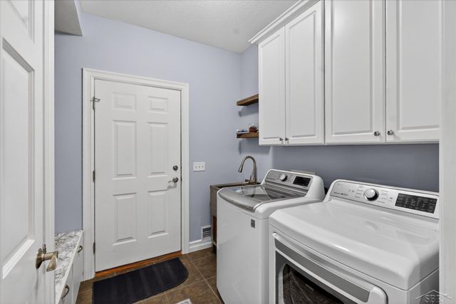 809 Rosewood Boulevard, Homer Twp, MI 48640