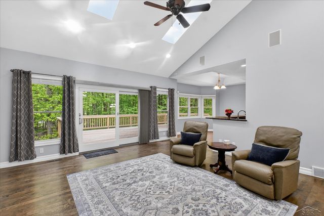 809 Rosewood Boulevard, Homer Twp, MI 48640