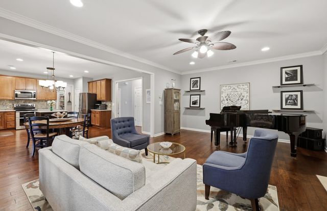 609 Tallow Court, Lexington, KY 40509