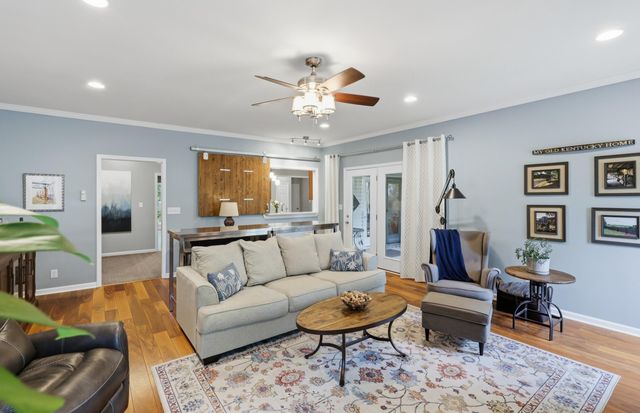 609 Tallow Court, Lexington, KY 40509