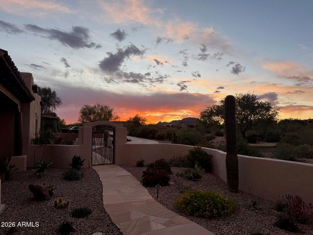 15315 E MELANIE Drive, Scottsdale, AZ 85262