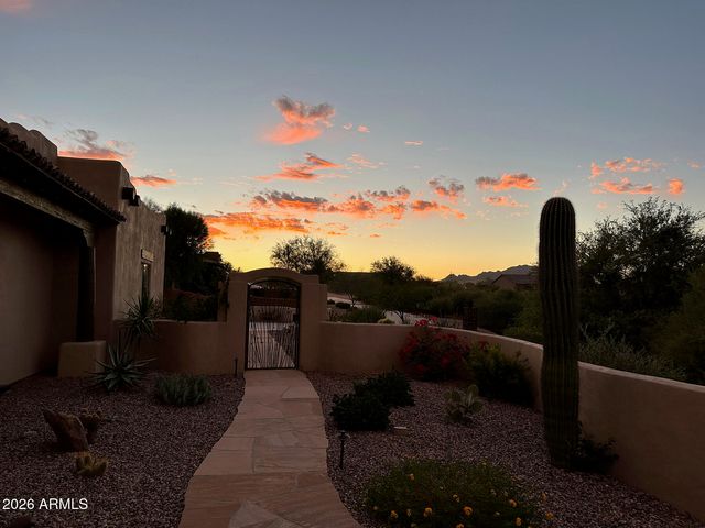 15315 E MELANIE Drive, Scottsdale, AZ 85262