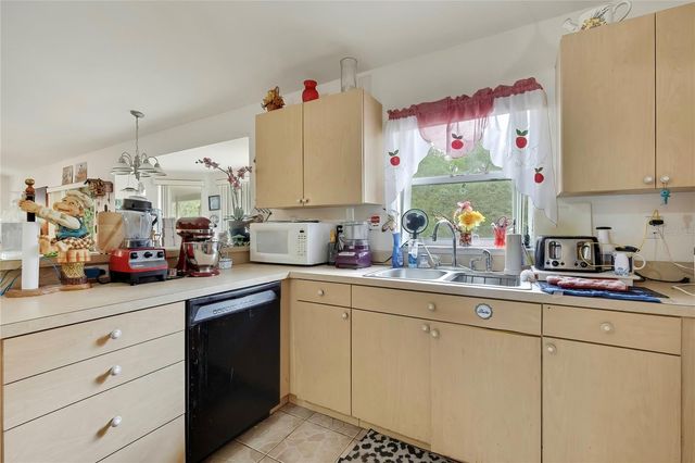 2124 DEBORAH DRIVE, Spring Hill, FL 34609