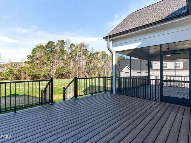 85 Old Garden Lane, Youngsville, NC 27596