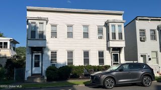452 3rd Avenue, Troy, NY 12182