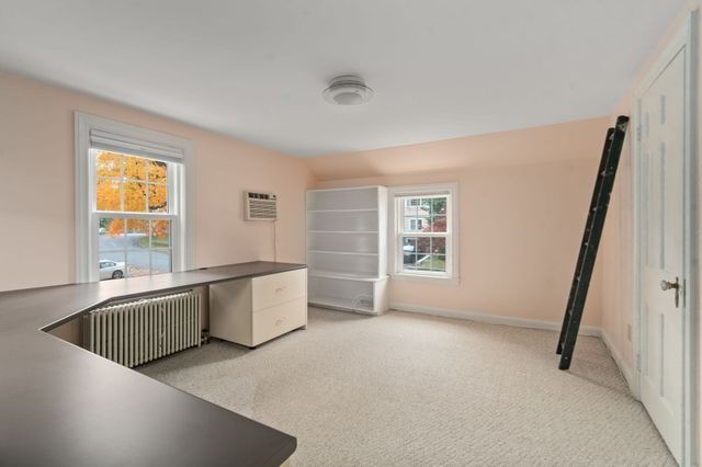 11 Martin Rd, Wellesley, MA 02481