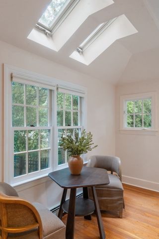 11 Martin Rd, Wellesley, MA 02481