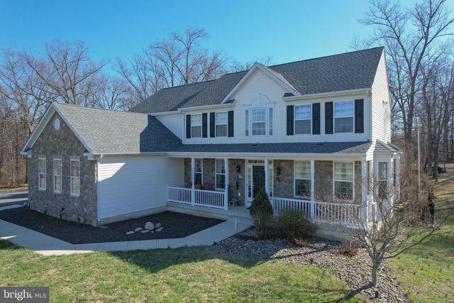 140 PARLIAMENT WAY, Charles Town, WV 25414