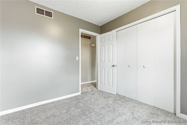 2301 Dunbar Drive, Jeffersonville, IN 47130