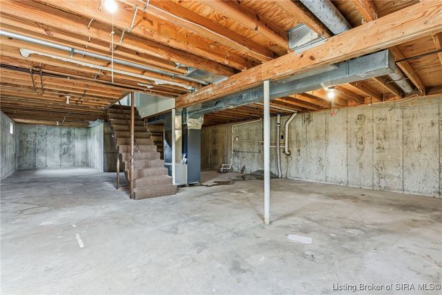2301 Dunbar Drive, Jeffersonville, IN 47130