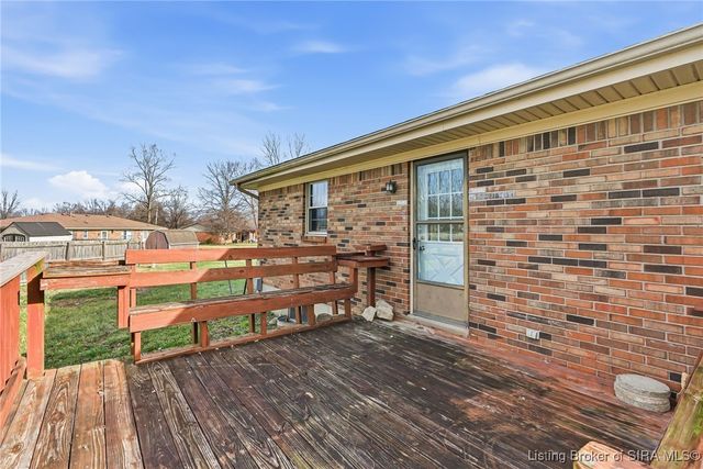 2301 Dunbar Drive, Jeffersonville, IN 47130