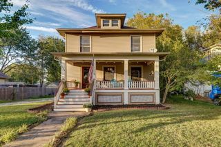 1523 East Monroe Street, Springfield, MO 65802