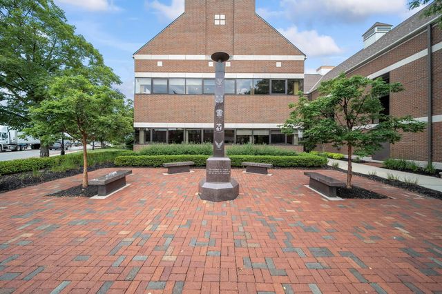 3692 Beulah Park Drive, Grove City, OH 43123