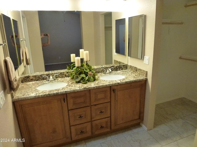 1856 W MANOR Street, Chandler, AZ 85224