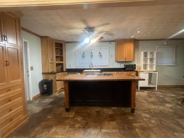 2471 Sugar Ridge Road, Boiling Springs, SC 29316