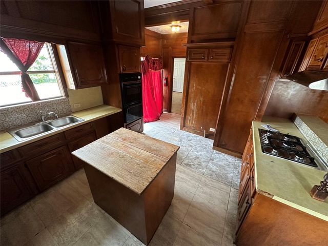 2324 Gentry Street, Houston, TX 77009