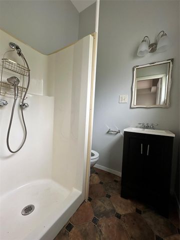 2324 Gentry Street, Houston, TX 77009