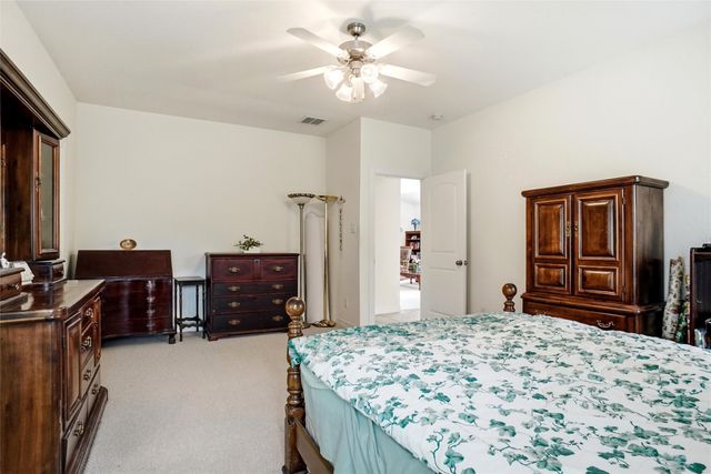 1904 Fairmount Park Drive, Denton, TX 76210