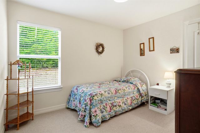 1904 Fairmount Park Drive, Denton, TX 76210