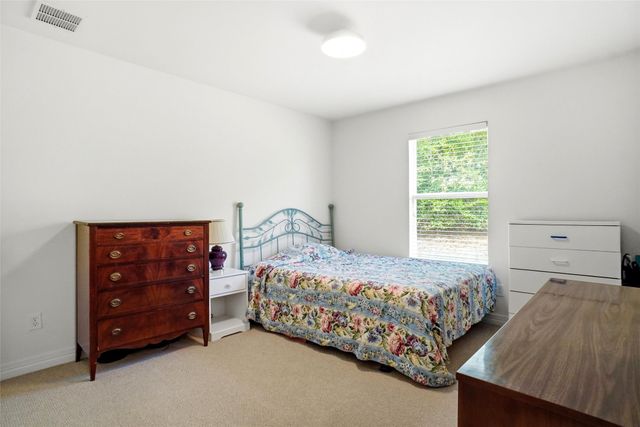 1904 Fairmount Park Drive, Denton, TX 76210