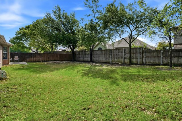 1904 Fairmount Park Drive, Denton, TX 76210