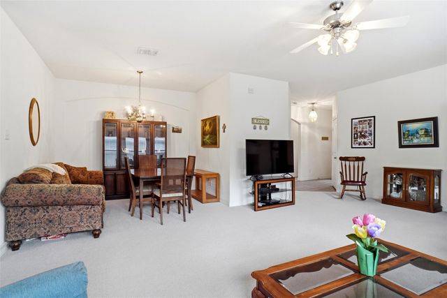 1904 Fairmount Park Drive, Denton, TX 76210