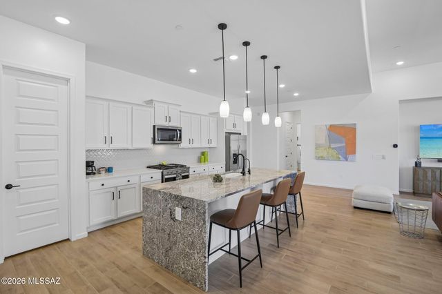 14663 N Blue Juniper Lane, Marana, AZ 85658