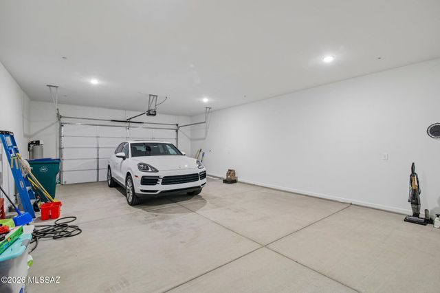 14663 N Blue Juniper Lane, Marana, AZ 85658