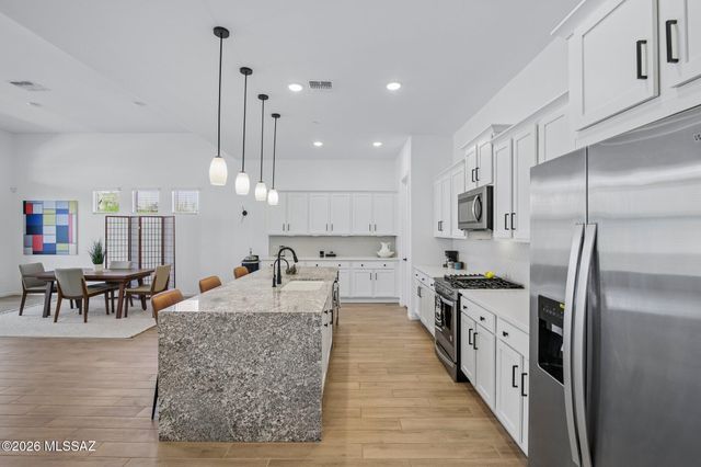 14663 N Blue Juniper Lane, Marana, AZ 85658