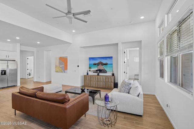 14663 N Blue Juniper Lane, Marana, AZ 85658