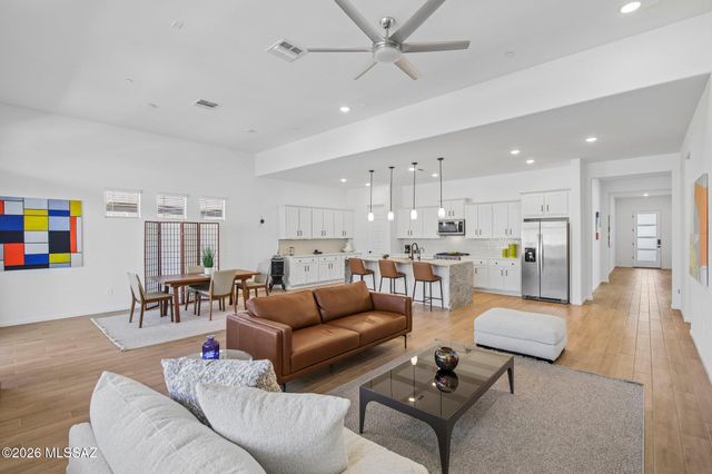 14663 N Blue Juniper Lane, Marana, AZ 85658