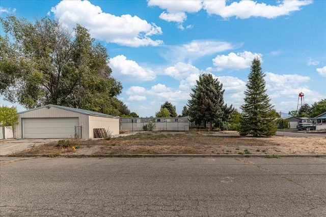 18305 E Liberty Ave, Spokane Valley, WA 99216