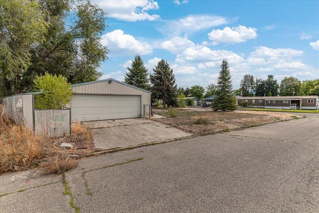18305 E Liberty Ave, Spokane Valley, WA 99216