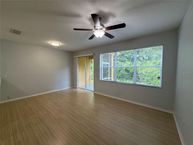 8118 STONE PATH WAY, Tampa, FL 33647