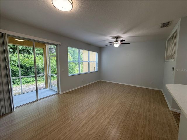 8118 STONE PATH WAY, Tampa, FL 33647