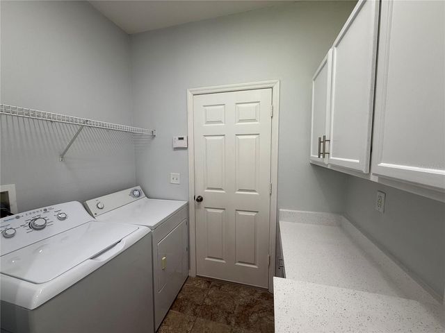 8118 STONE PATH WAY, Tampa, FL 33647