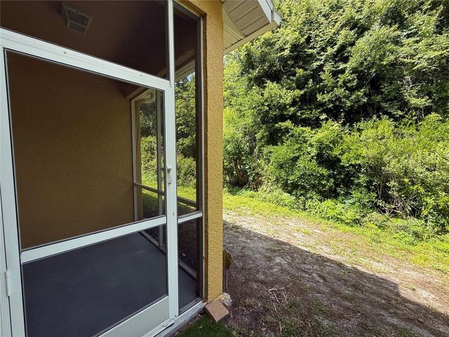 8118 STONE PATH WAY, Tampa, FL 33647