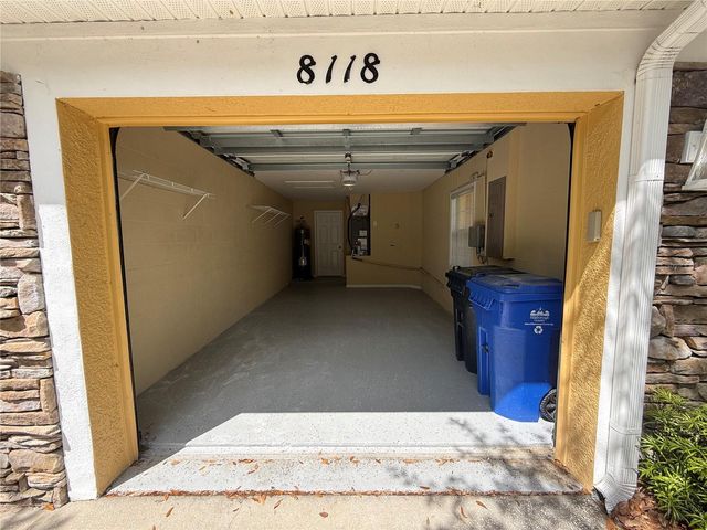 8118 STONE PATH WAY, Tampa, FL 33647