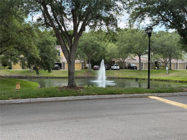 8118 STONE PATH WAY, Tampa, FL 33647