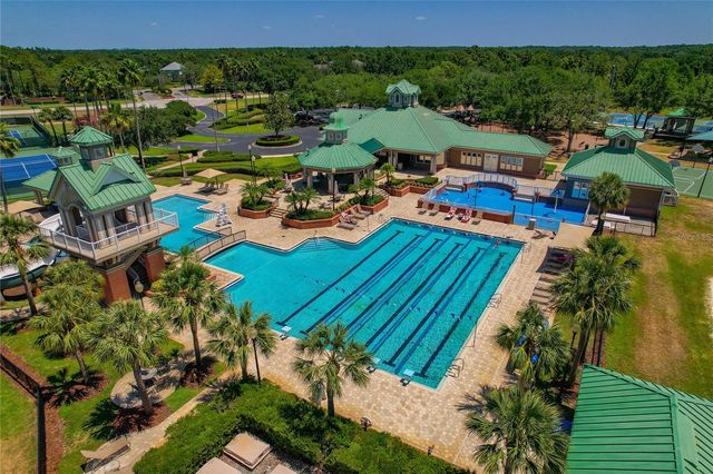 8118 STONE PATH WAY, Tampa, FL 33647