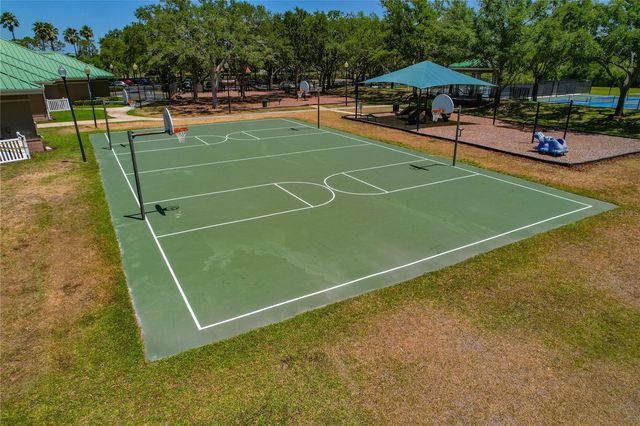 8118 STONE PATH WAY, Tampa, FL 33647