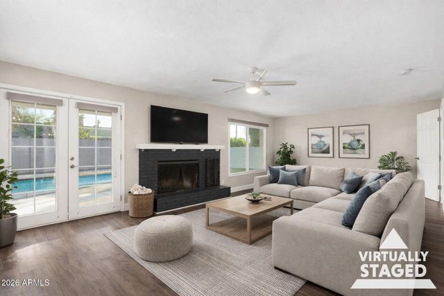 1717 E PEBBLE BEACH Drive, Tempe, AZ 85282