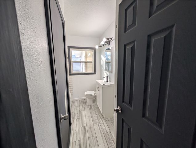 209 CEDAR Street, Hurst, TX 76053