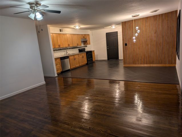 209 CEDAR Street, Hurst, TX 76053