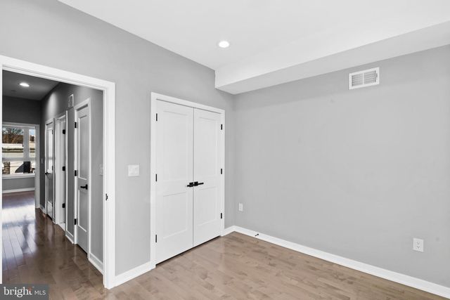 516 PIERCE ST, Philadelphia, PA 19148