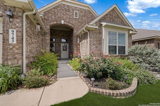 9743 Monken, Boerne, TX 78006