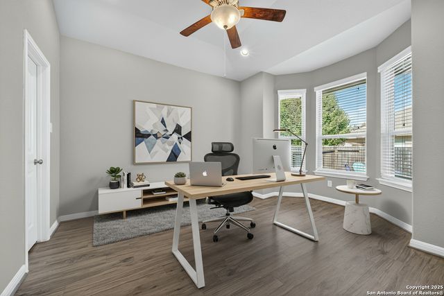 9743 Monken, Boerne, TX 78006