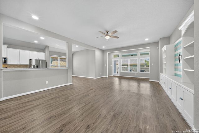 9743 Monken, Boerne, TX 78006