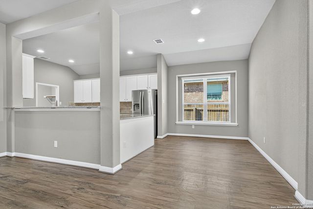 9743 Monken, Boerne, TX 78006